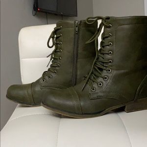 Olive Boots